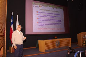 Prensa UC Temuco » Ecologista mexicano promovió el método de Agricultura Biointensiva