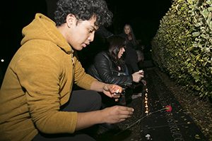 Prensa UC Temuco » Familiares de Detenidos Desaparecidos relevaron memorial en la UC Temuco