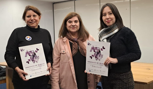Alejandra Aránguiz /Fundación Redmaestra – Sylvia Oyarce Espinoza/directora educación continua UC Temuco y Catalina Herrada Forestani/División de Educación Universitaria Subsecretaría de Educación Superior Ministerio de Educación | Gobierno de Chile